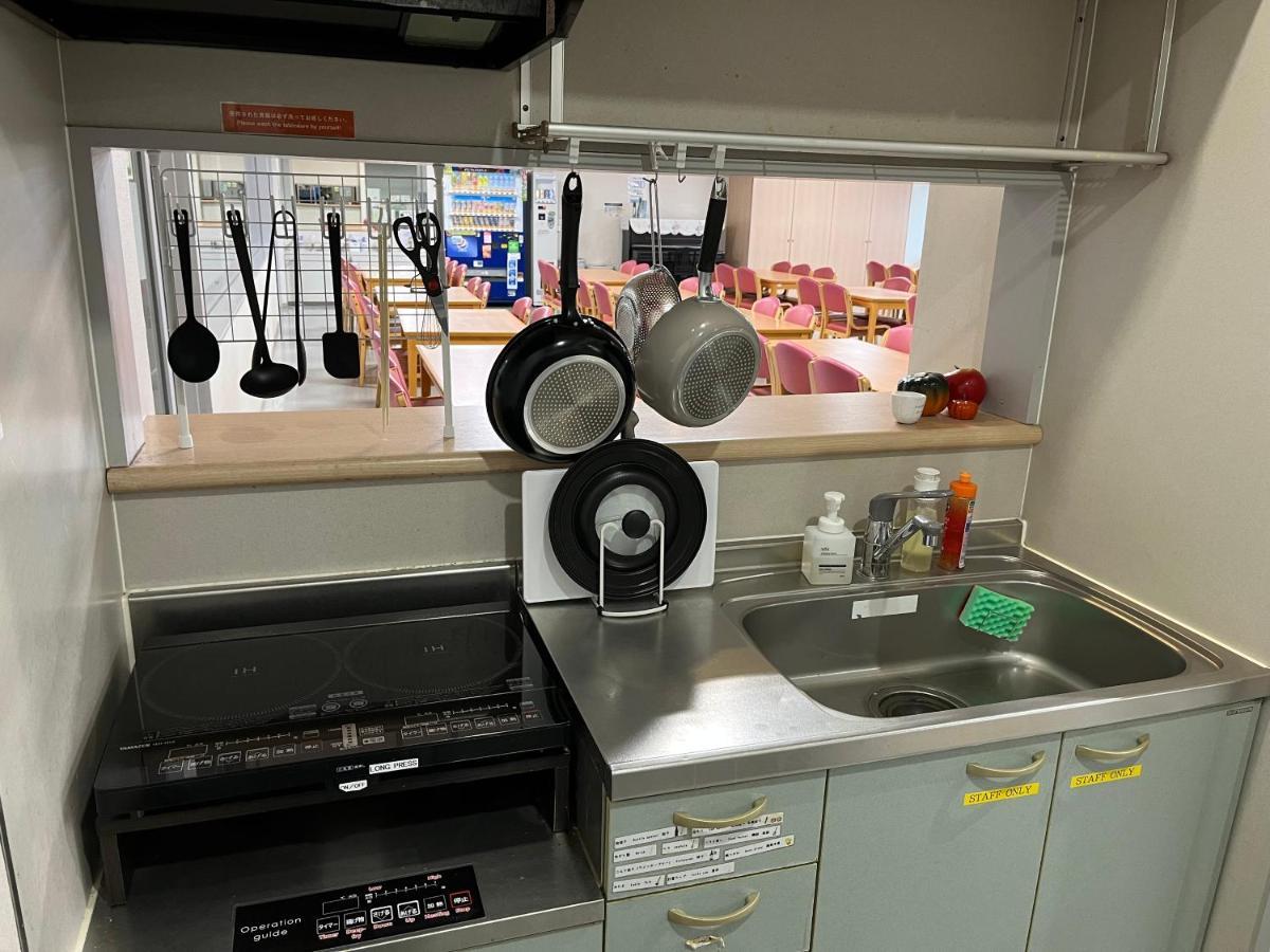 Shin-Osaka Youth Hostel Eksteriør billede
