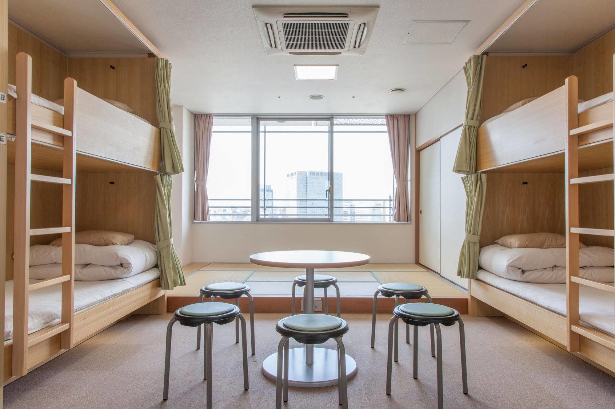 Shin-Osaka Youth Hostel Eksteriør billede
