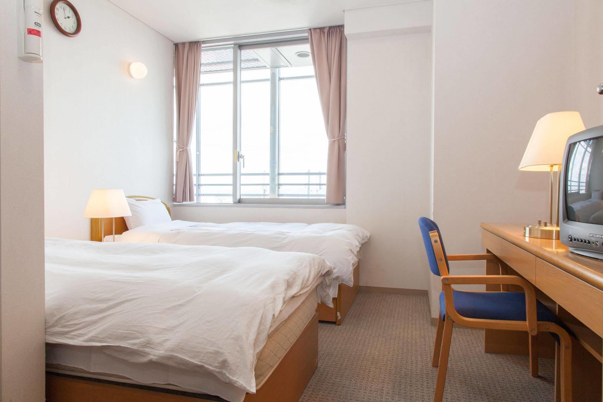 Shin-Osaka Youth Hostel Eksteriør billede